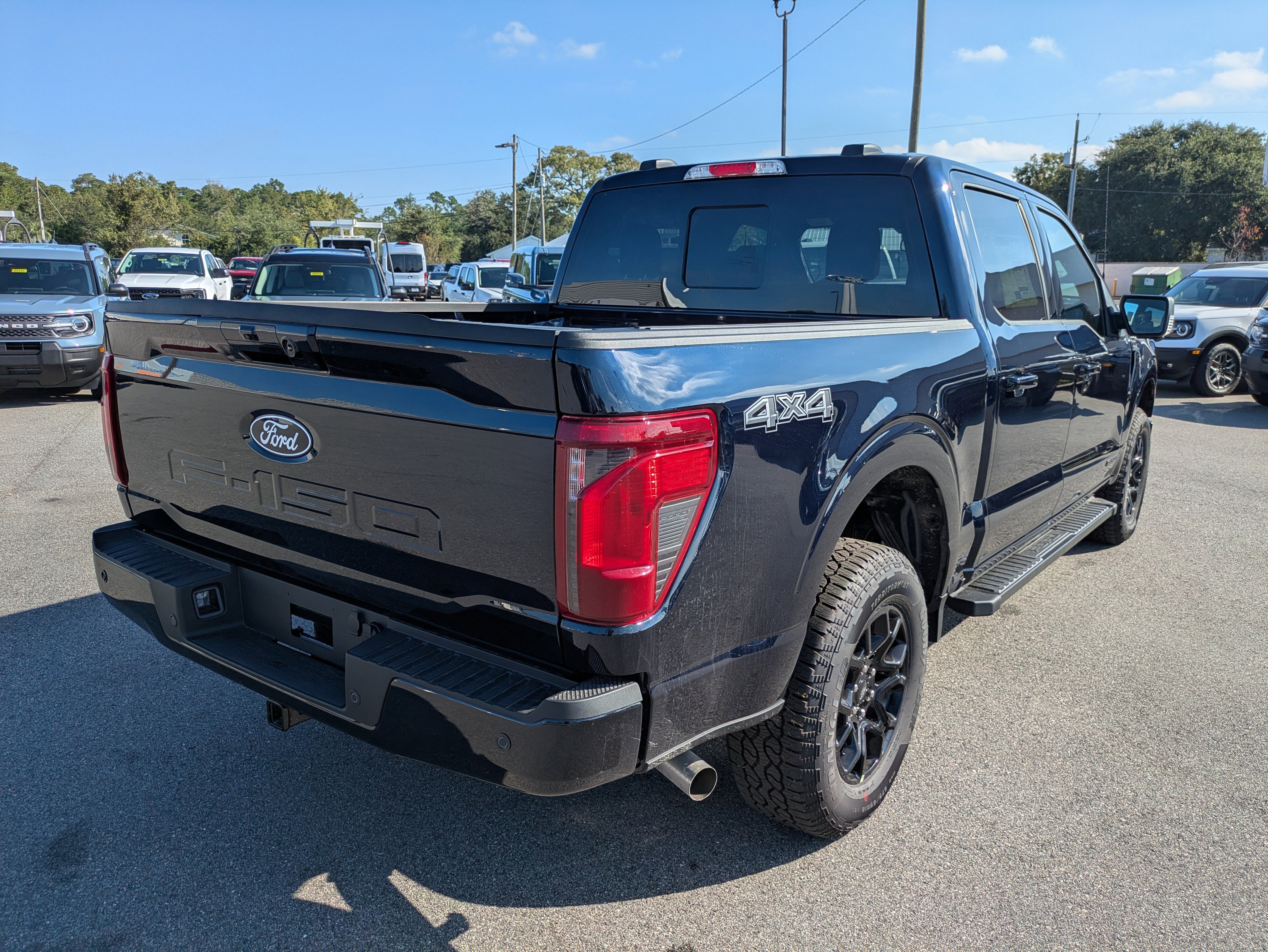New 2025 Ford F150 XLT w/ Equipment Group 302A MID image 4