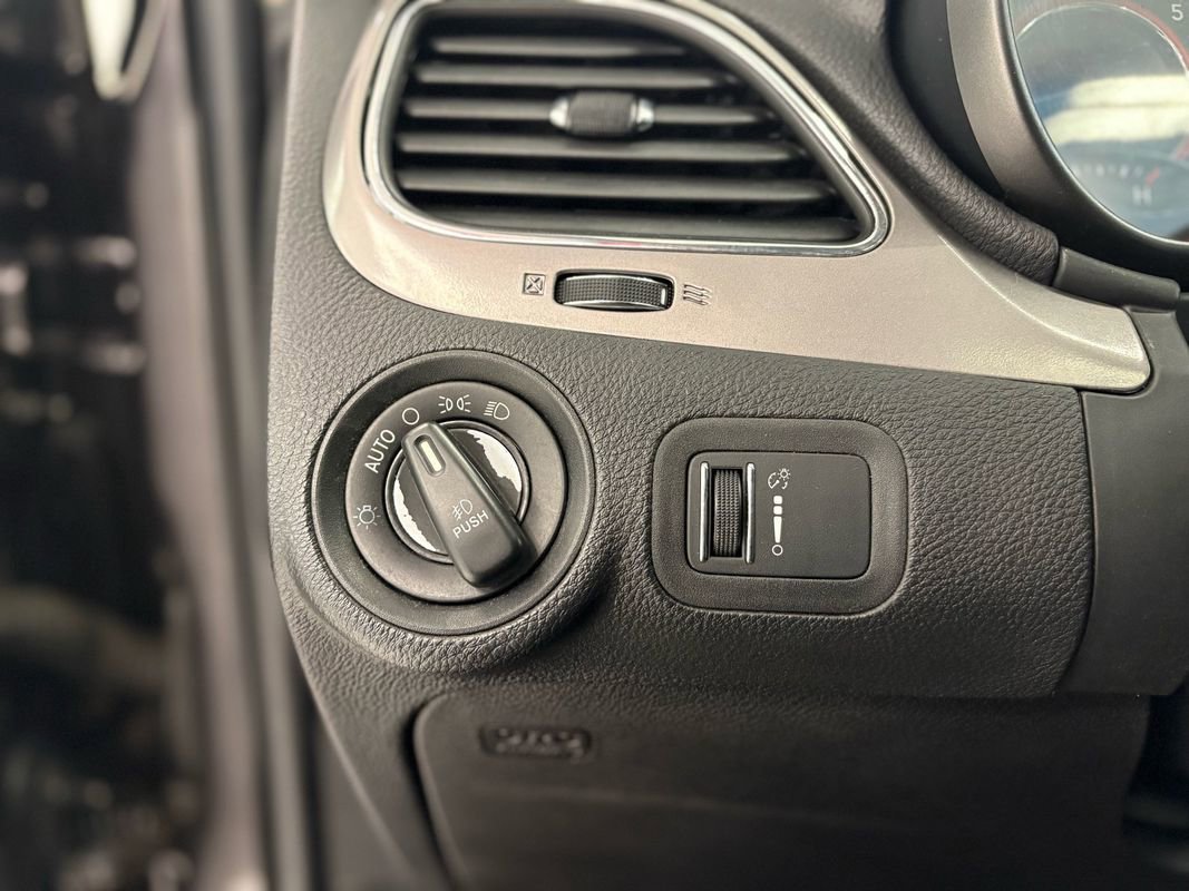 Used 2017 Dodge Journey Crossroad image 29