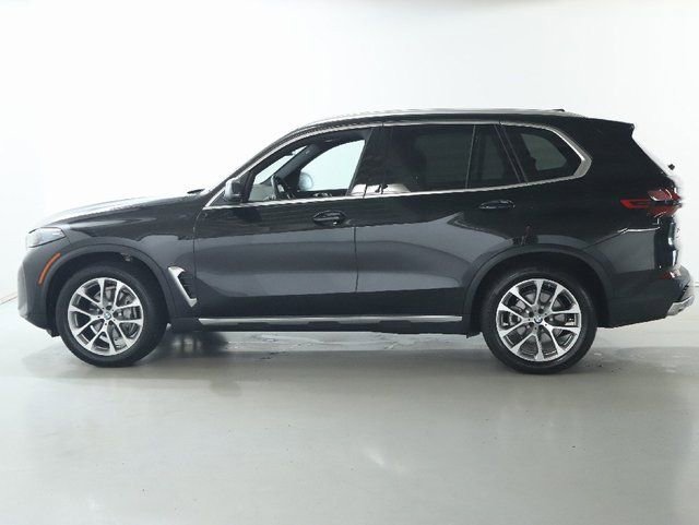 Used 2026 BMW X5 xDrive40i w/ Climate Comfort Package AWD/4WD image 39