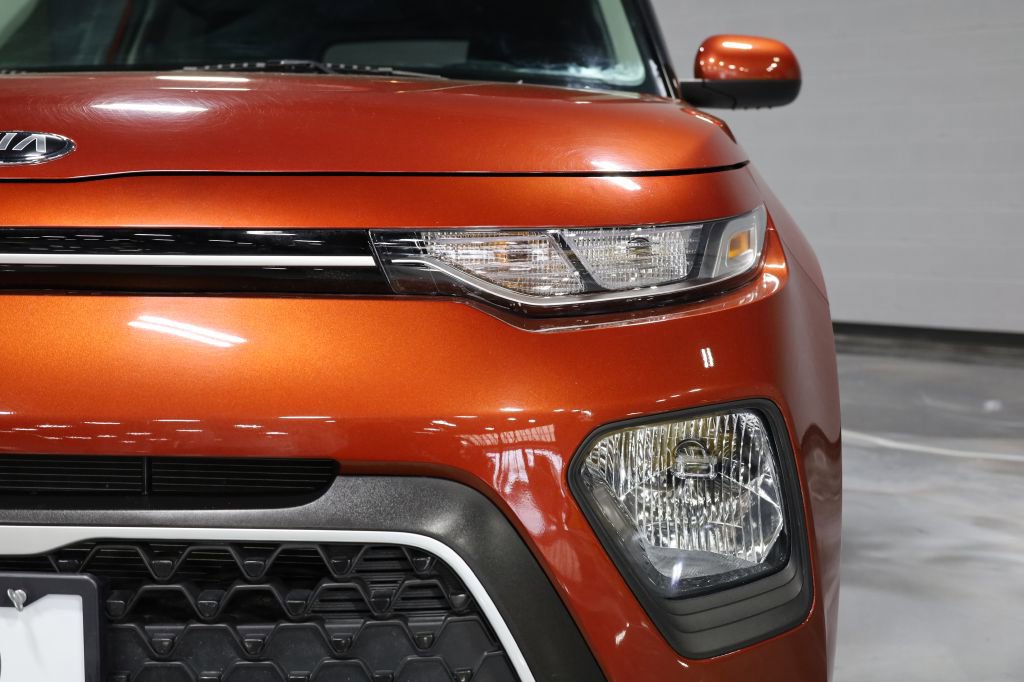 Used 2021 Kia Soul LX image 27