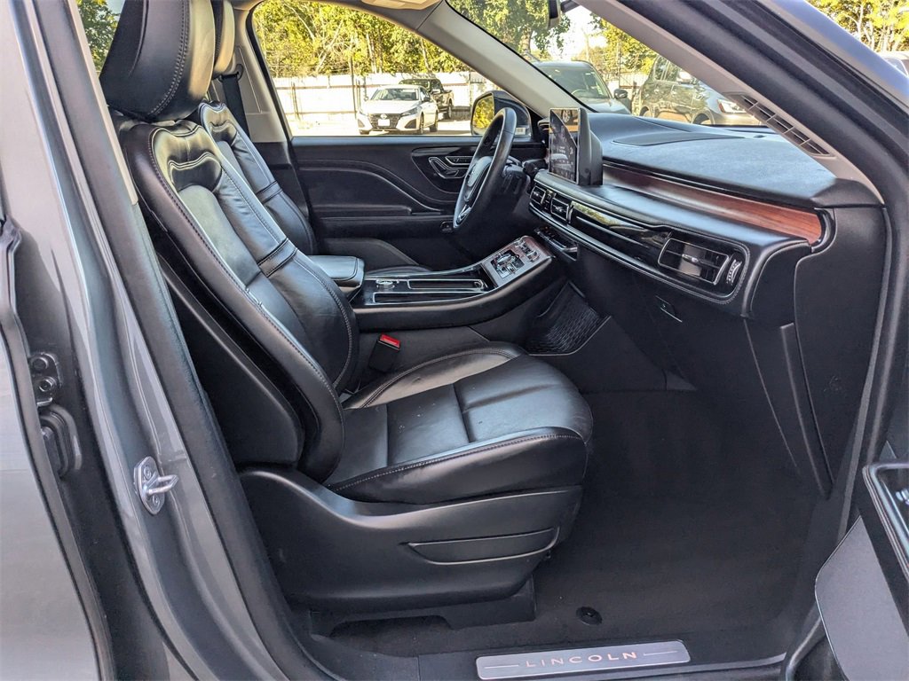 Used 2024 Lincoln Aviator Reserve image 35