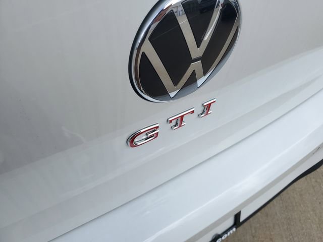 New 2026 Volkswagen GTI SE image 7