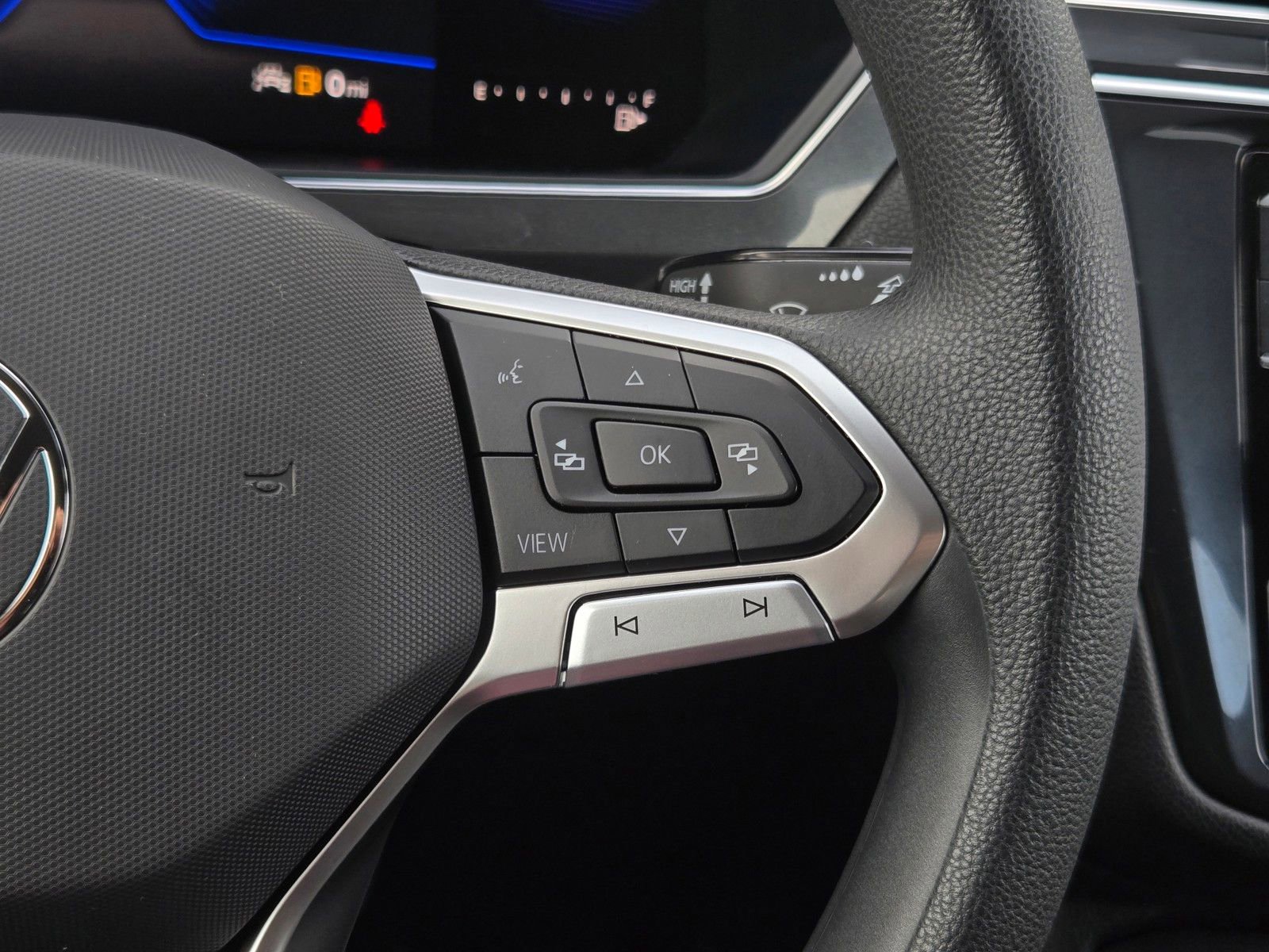 Used 2022 Volkswagen Tiguan S AWD/4WD image 18