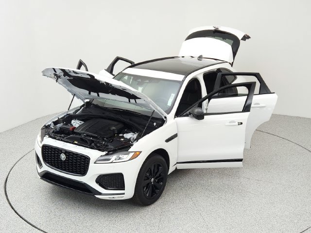Certified 2026 Jaguar F-PACE R-Dynamic S AWD/4WD image 11