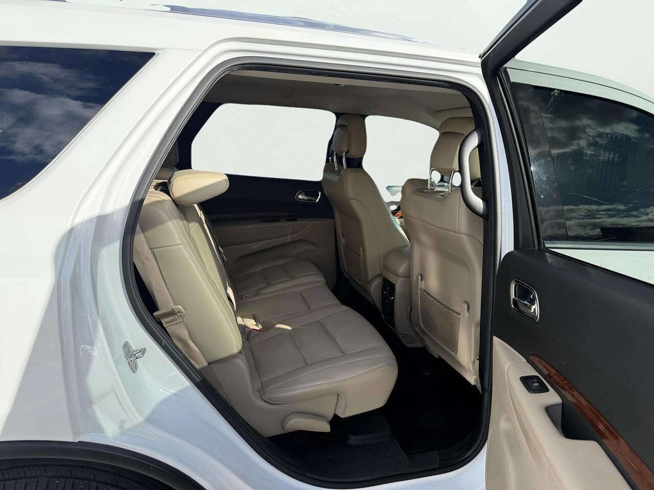 Used 2014 Dodge Durango Limited w/ Nav & Power Liftgate Group image 14