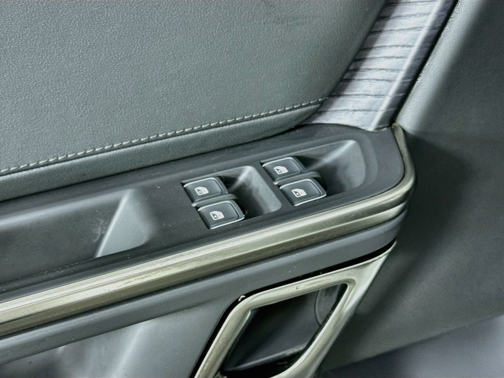 Used 2022 Rivian R1T Launch Edition AWD/4WD image 25