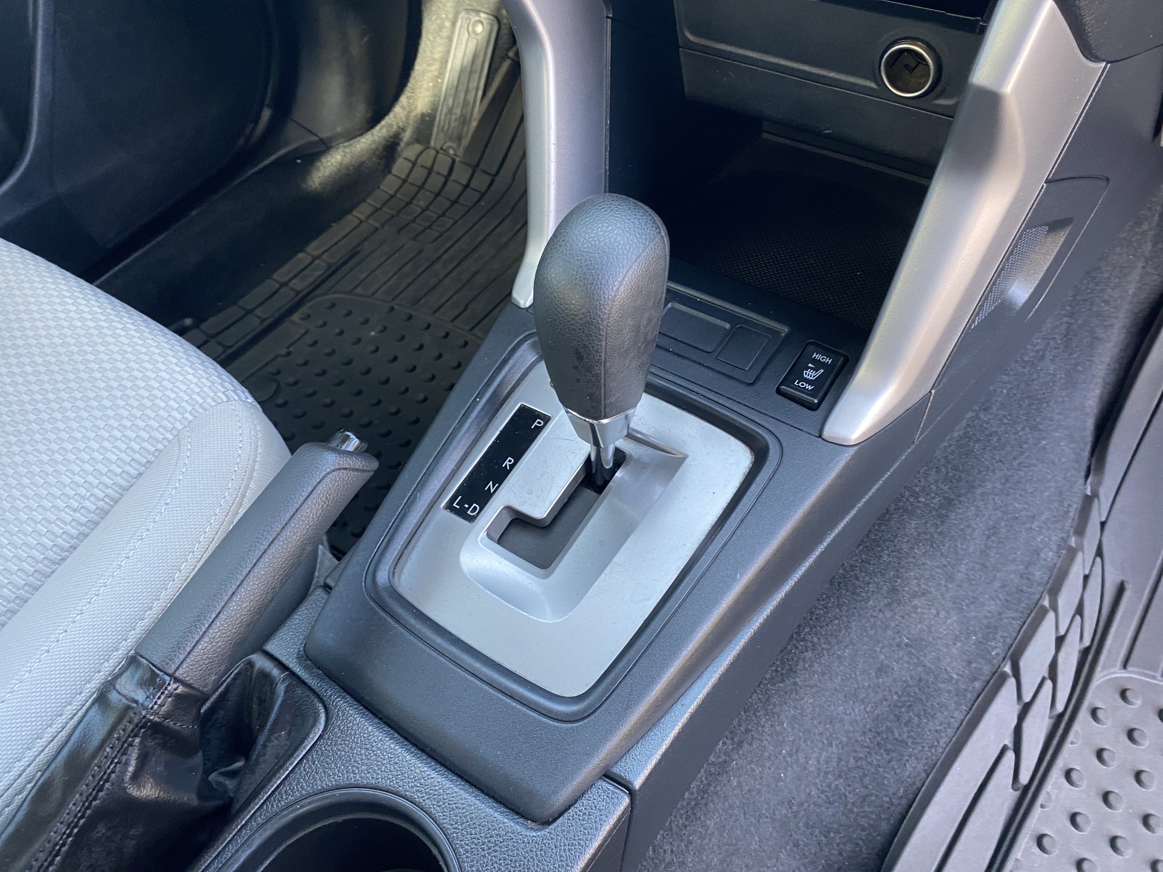 Used 2016 Subaru Forester 2.5i Premium w/ All-Weather Package image 16