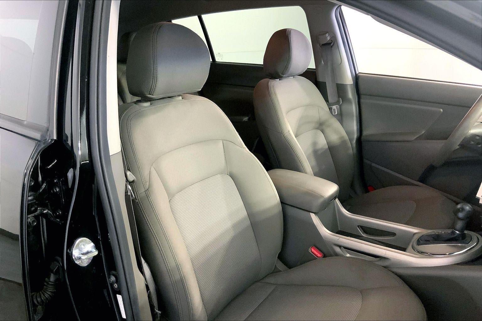 Used 2015 Kia Sportage LX FWD image 7