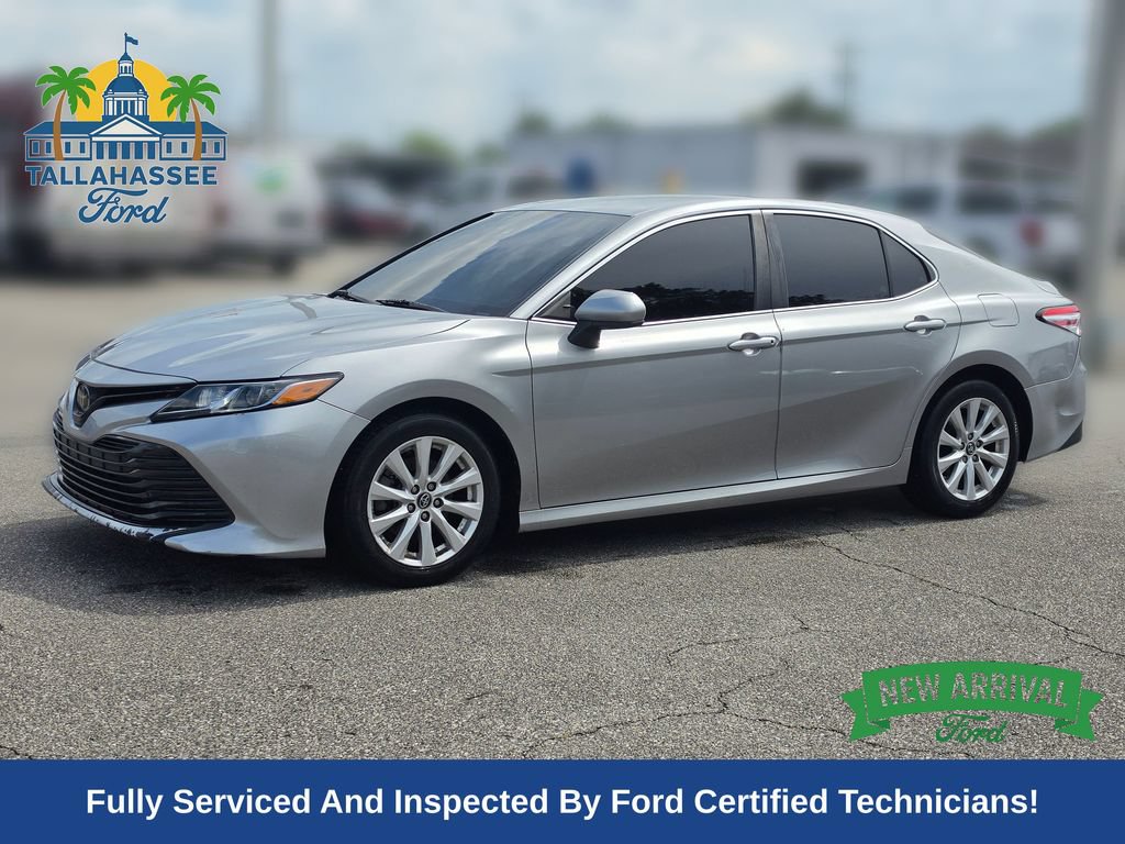 Used 2019 Toyota Camry LE FWD image 1