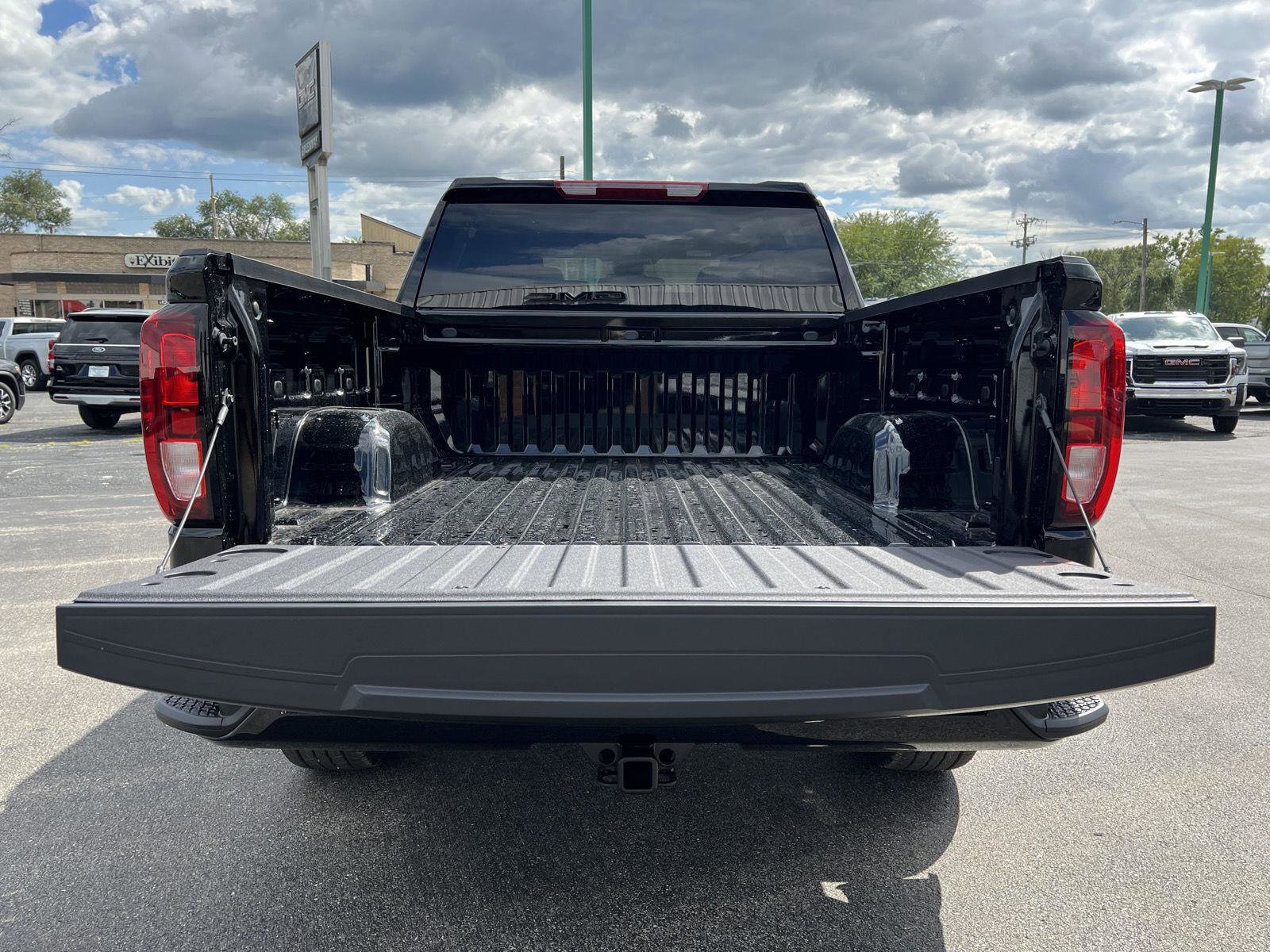 New 2026 GMC Sierra 1500 Pro w/ Graphite Edition image 41