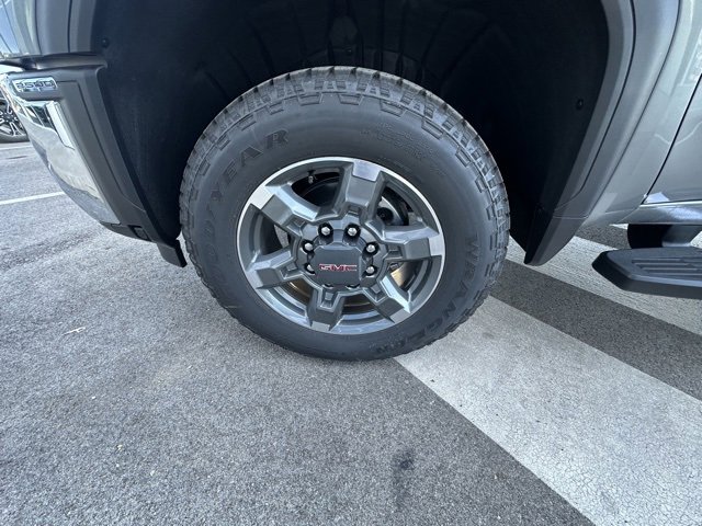 New 2026 GMC Sierra 2500 SLT image 11