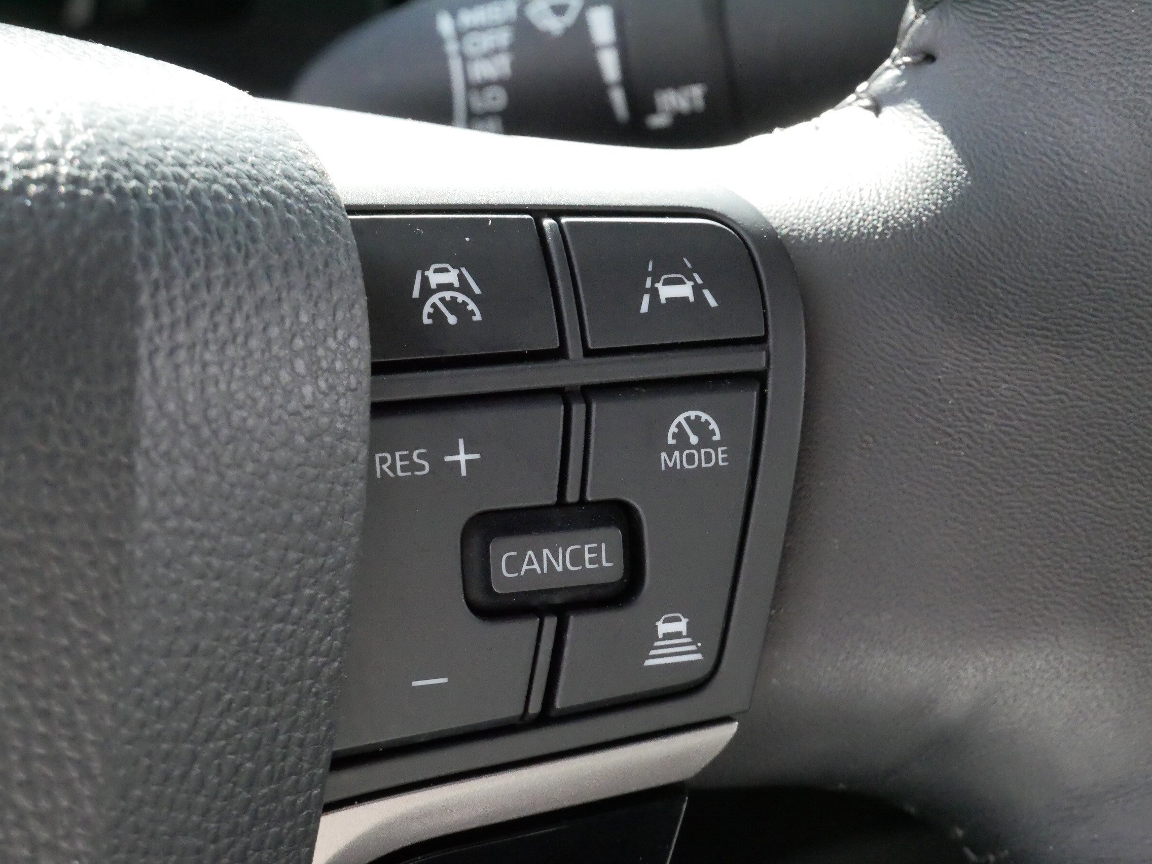 Used 2025 Toyota Camry LE w/ Convenience Package AWD/4WD image 26