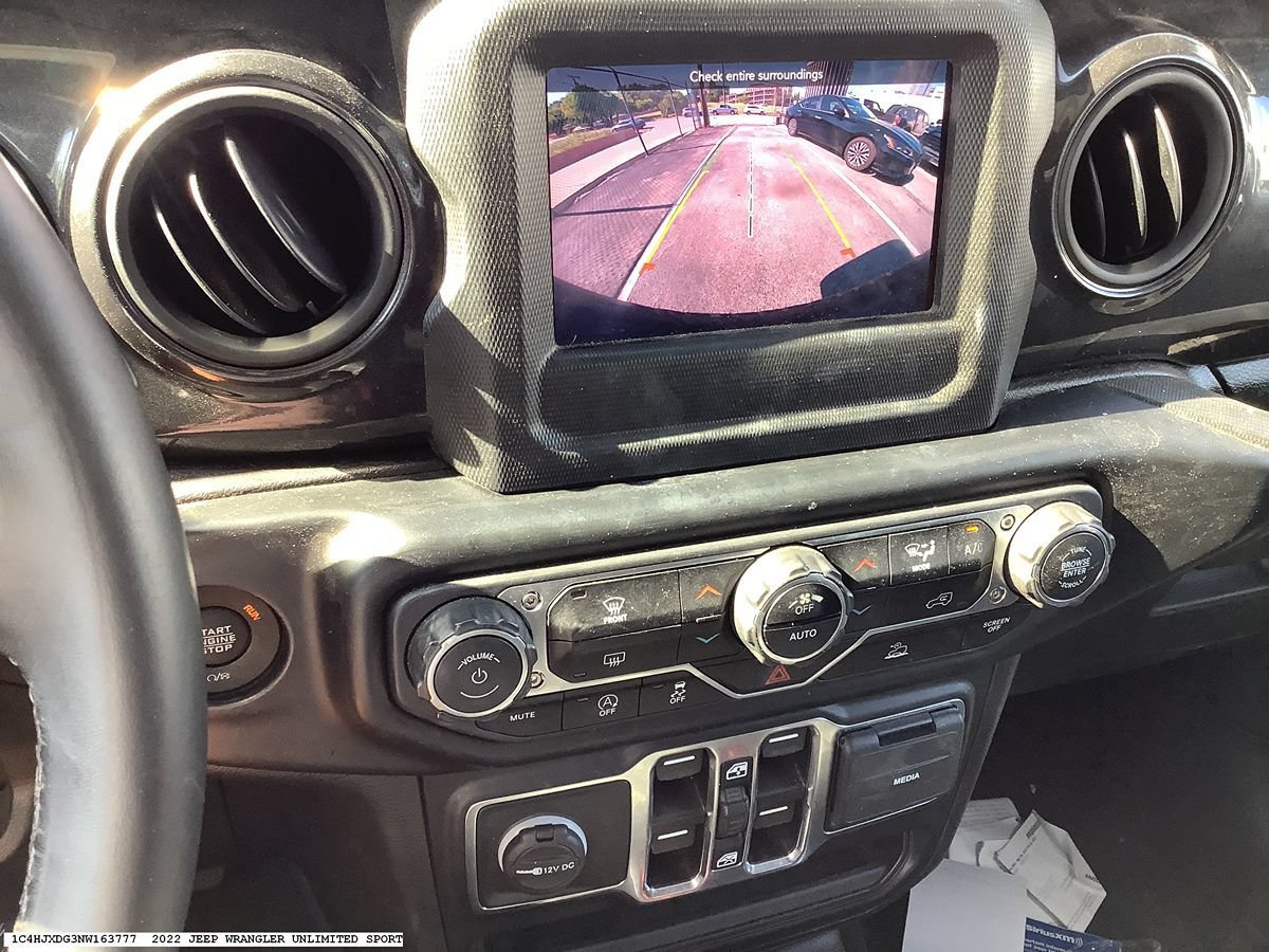 Used 2022 Jeep Wrangler Unlimited Sport AWD/4WD image 12