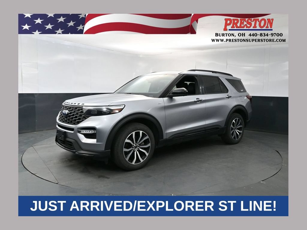 Used 2023 Ford Explorer ST-Line w/ Class IV Trailer Tow Package AWD/4WD image 1