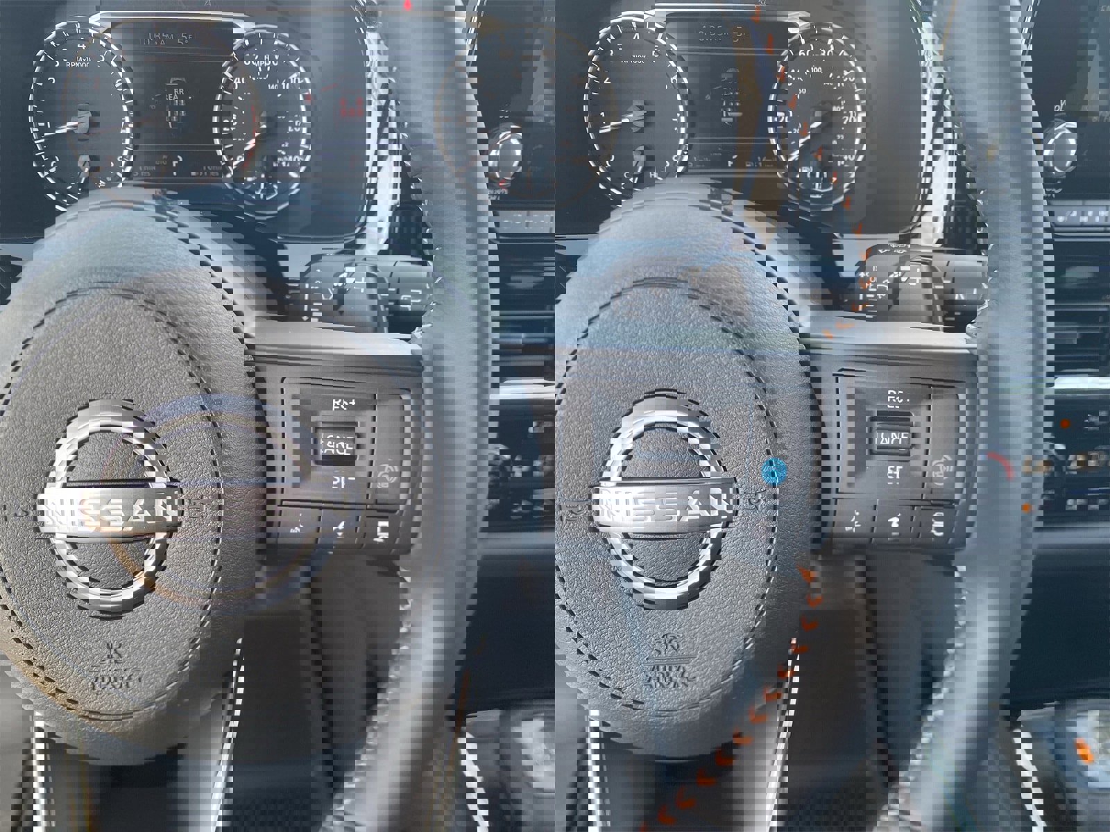 New 2025 Nissan Pathfinder Rock Creek image 26