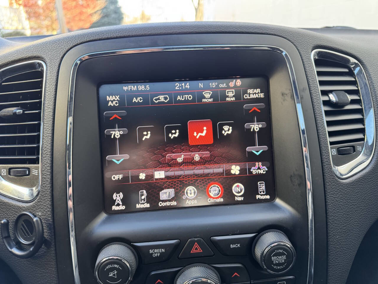 Used 2015 Dodge Durango Limited w/ Nav & Power Liftgate Group image 32