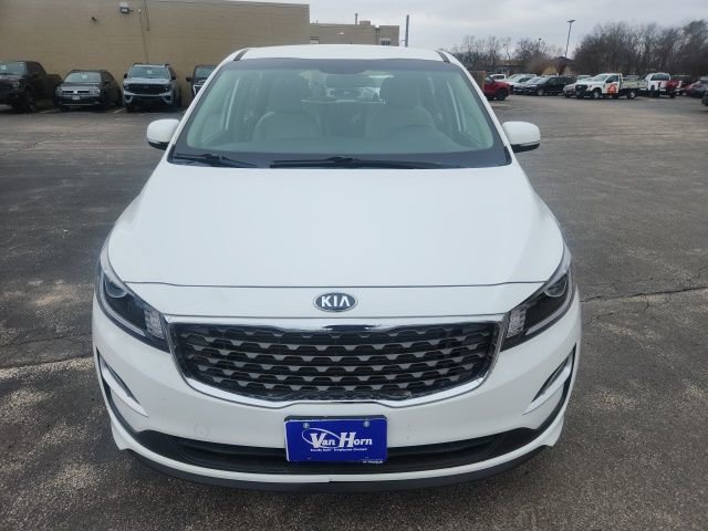 Used 2019 Kia Sedona L image 2