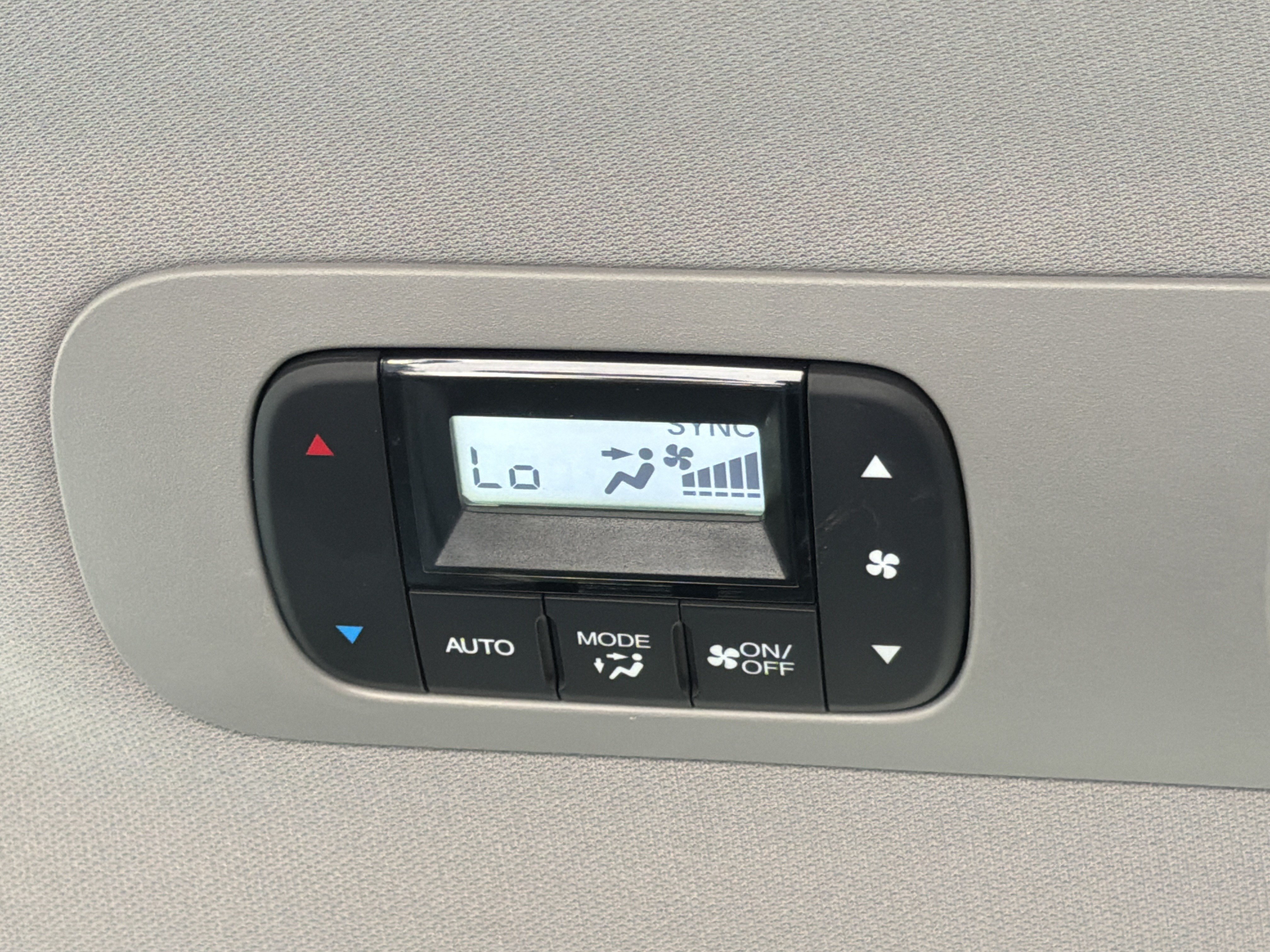 Certified 2024 Honda Odyssey Touring image 20