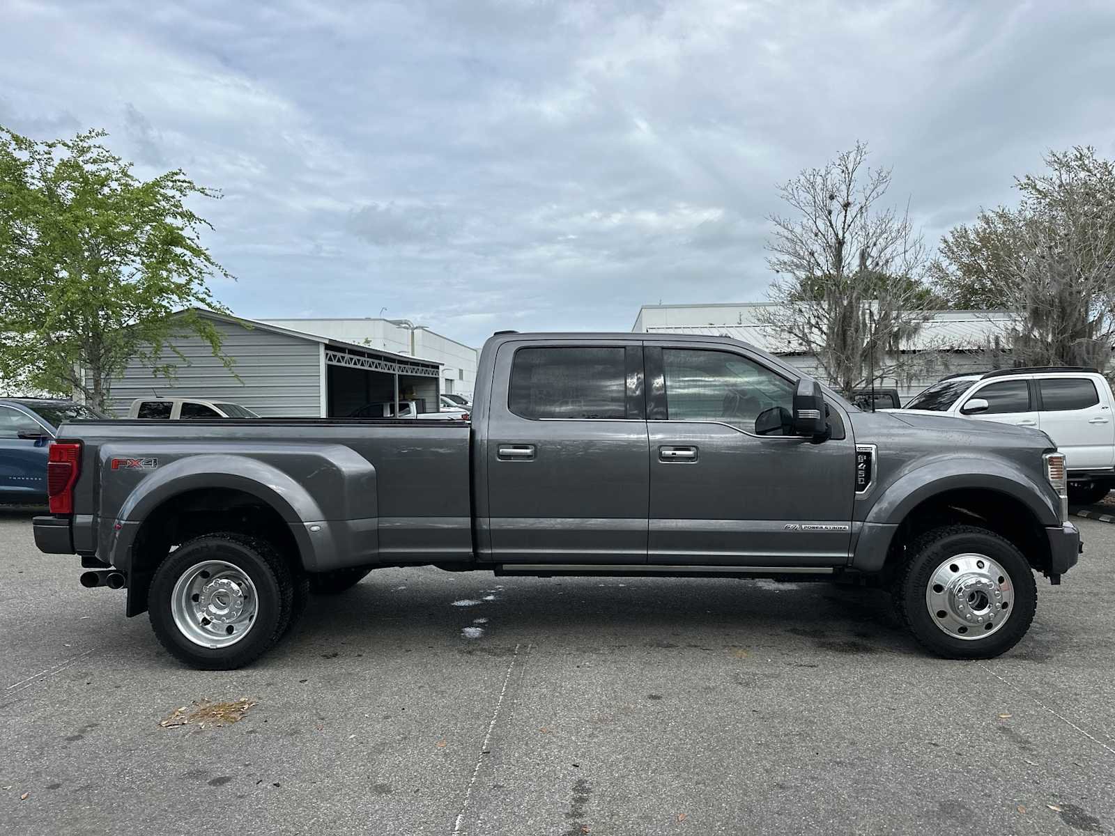 Used 2022 Ford F450 Limited w/ FX4 Off-Road Package AWD/4WD image 7