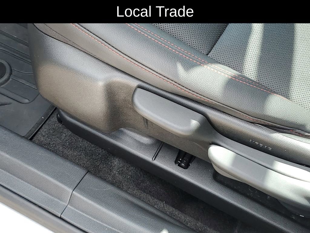 Used 2024 Chevrolet Trax RS w/ Sunroof Package image 8