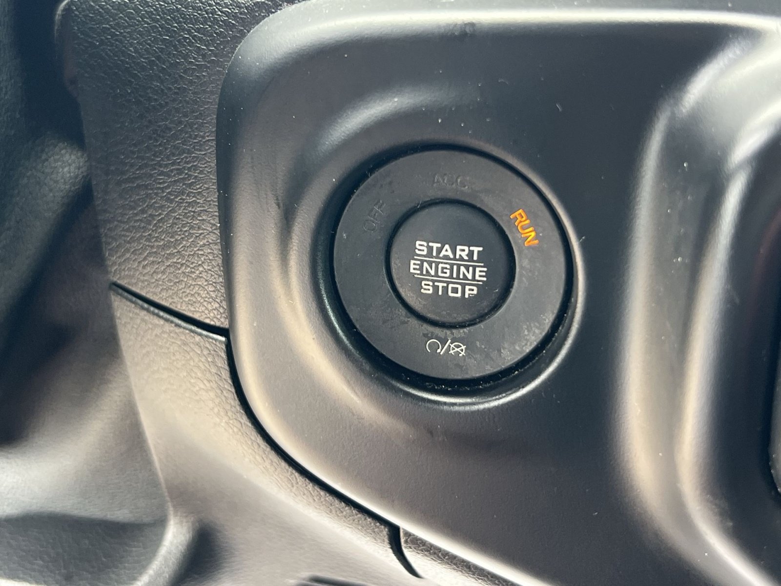 Used 2019 Jeep Wrangler Unlimited Sport S AWD/4WD image 33