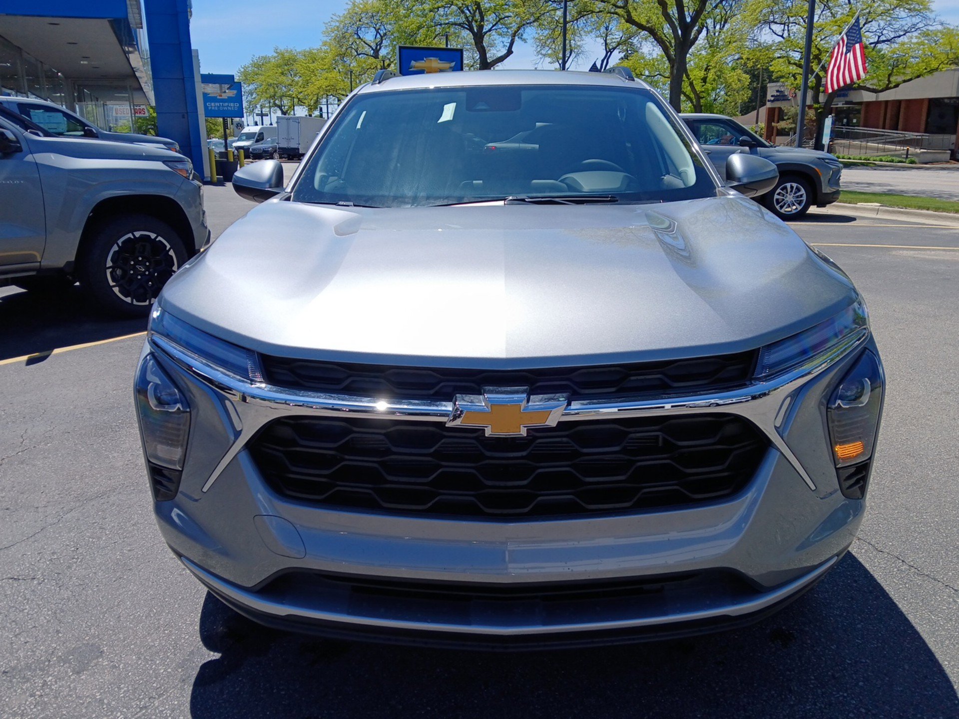 New 2026 Chevrolet Trax LT w/ Driver Confidence Package FWD image 28