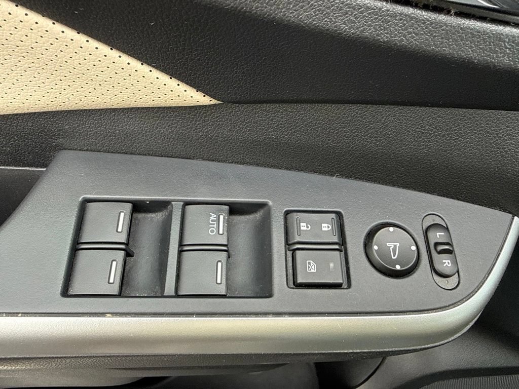 Used 2015 Honda CR-V EX-L image 17