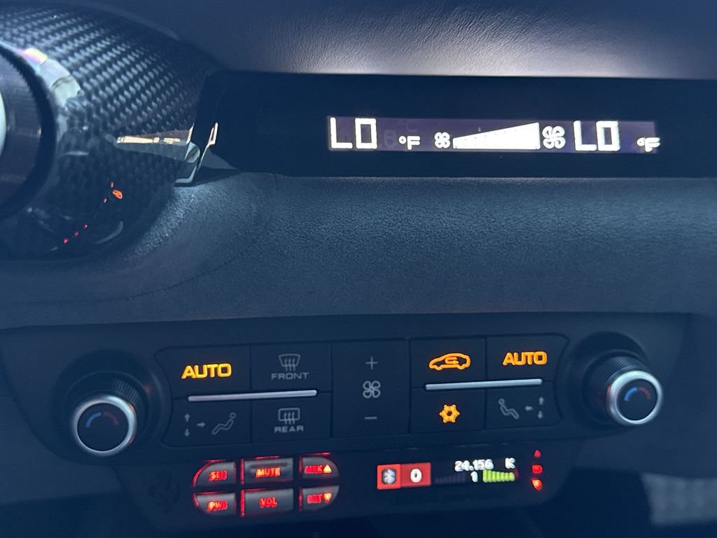 Certified 2019 Ferrari 812 Superfast RWD image 19