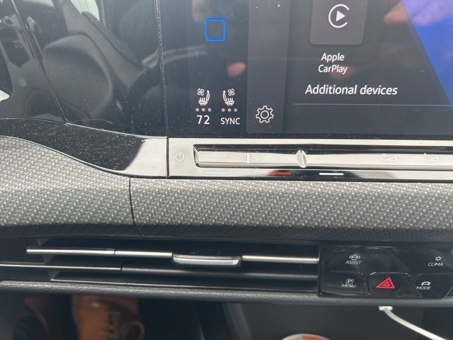 Used 2024 Volkswagen Golf R image 16