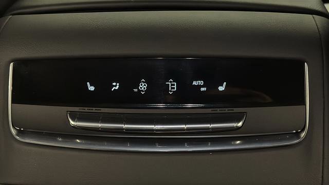 Used 2024 Cadillac Escalade ESV Luxury w/ LPO, Floor Liner Package AWD/4WD image 36