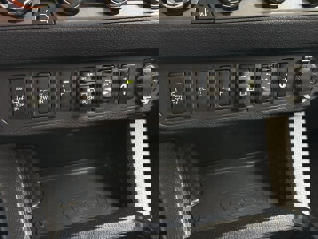 Used 2019 Toyota Tacoma TRD Sport w/ Technology Package image 22