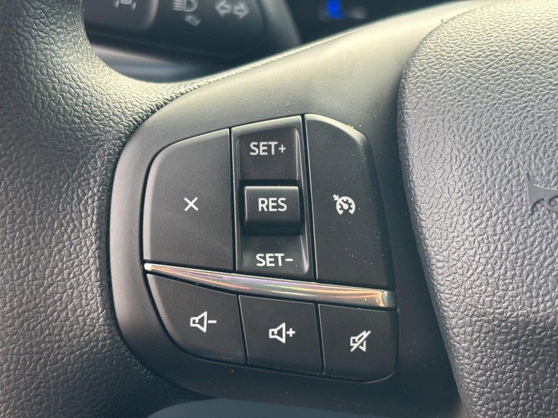 New 2026 Ford Maverick XL image 19