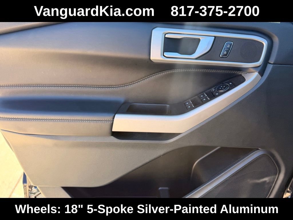 Used 2023 Ford Explorer XLT RWD image 17