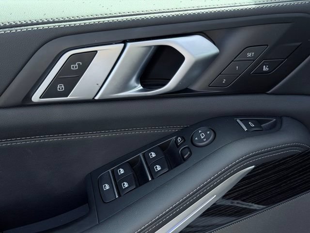 Certified 2025 BMW X5 M60i AWD/4WD image 18