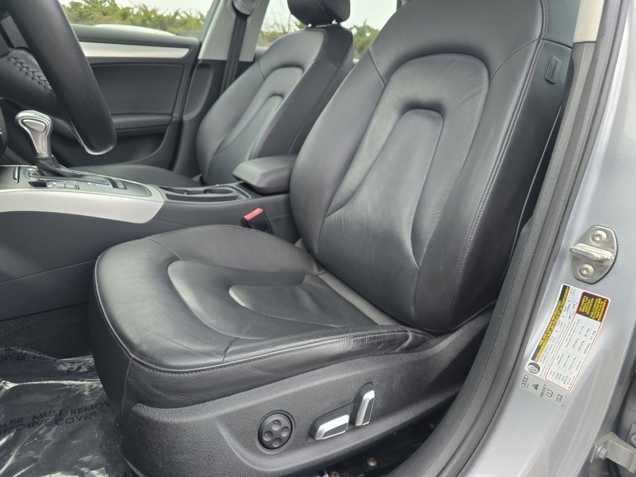 Used 2015 Audi A4 2.0T Premium image 22