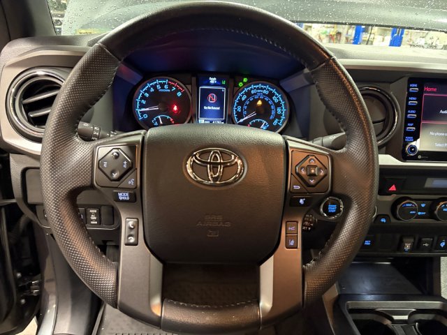 Used 2023 Toyota Tacoma TRD Sport AWD/4WD image 17