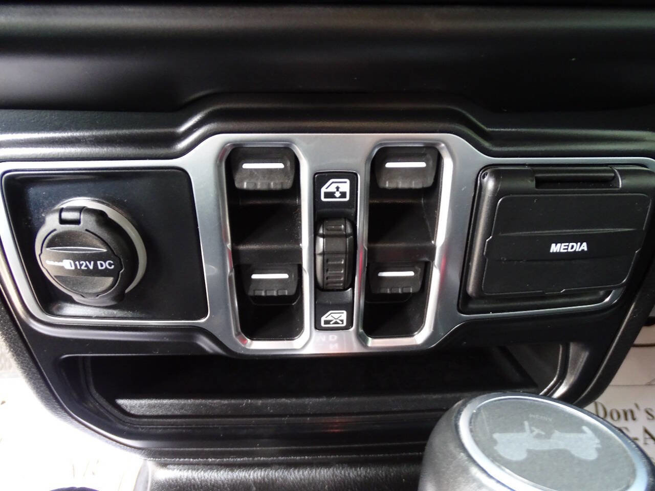 Used 2021 Jeep Wrangler High Altitude image 34