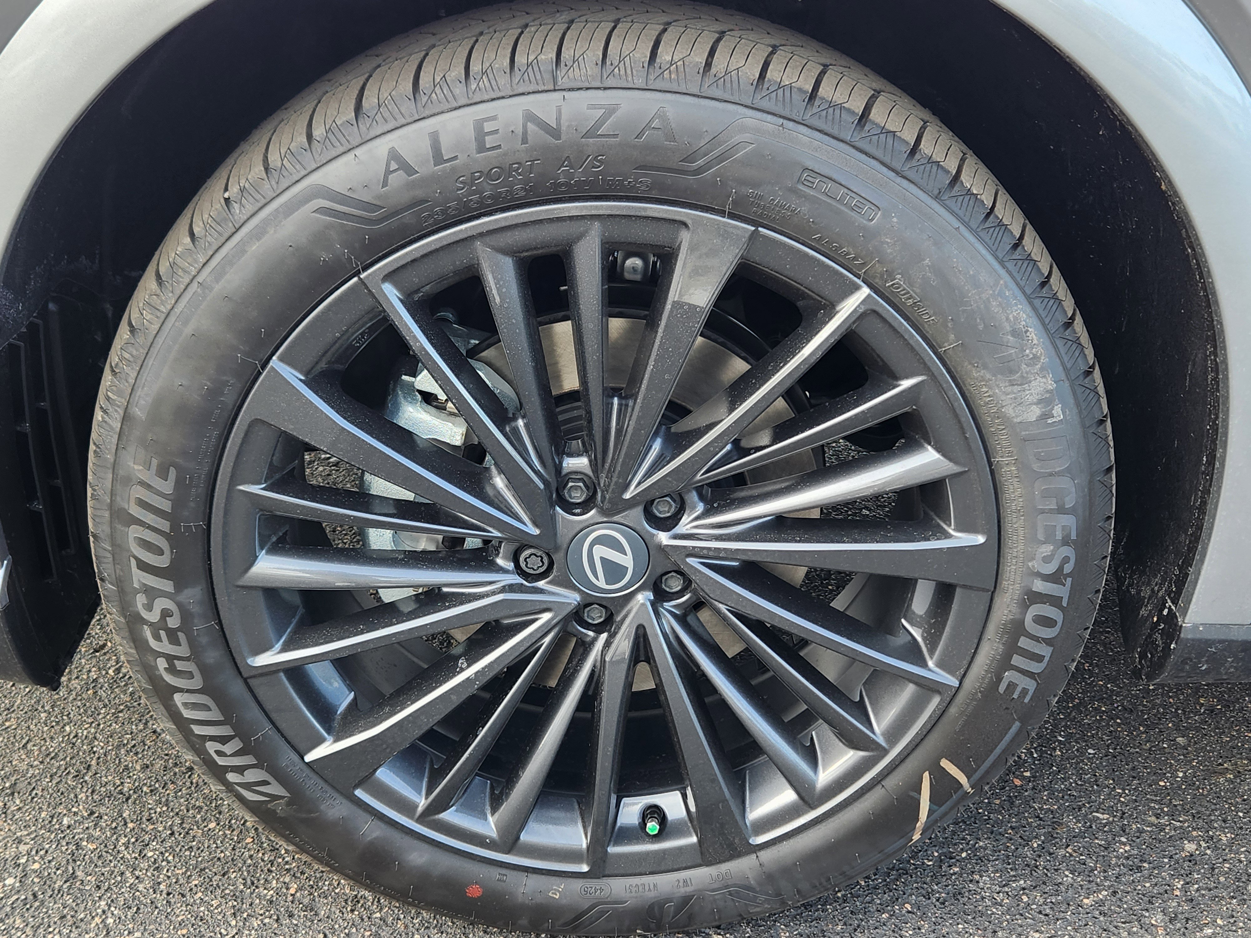 New 2026 Lexus RX 350h AWD/4WD image 10
