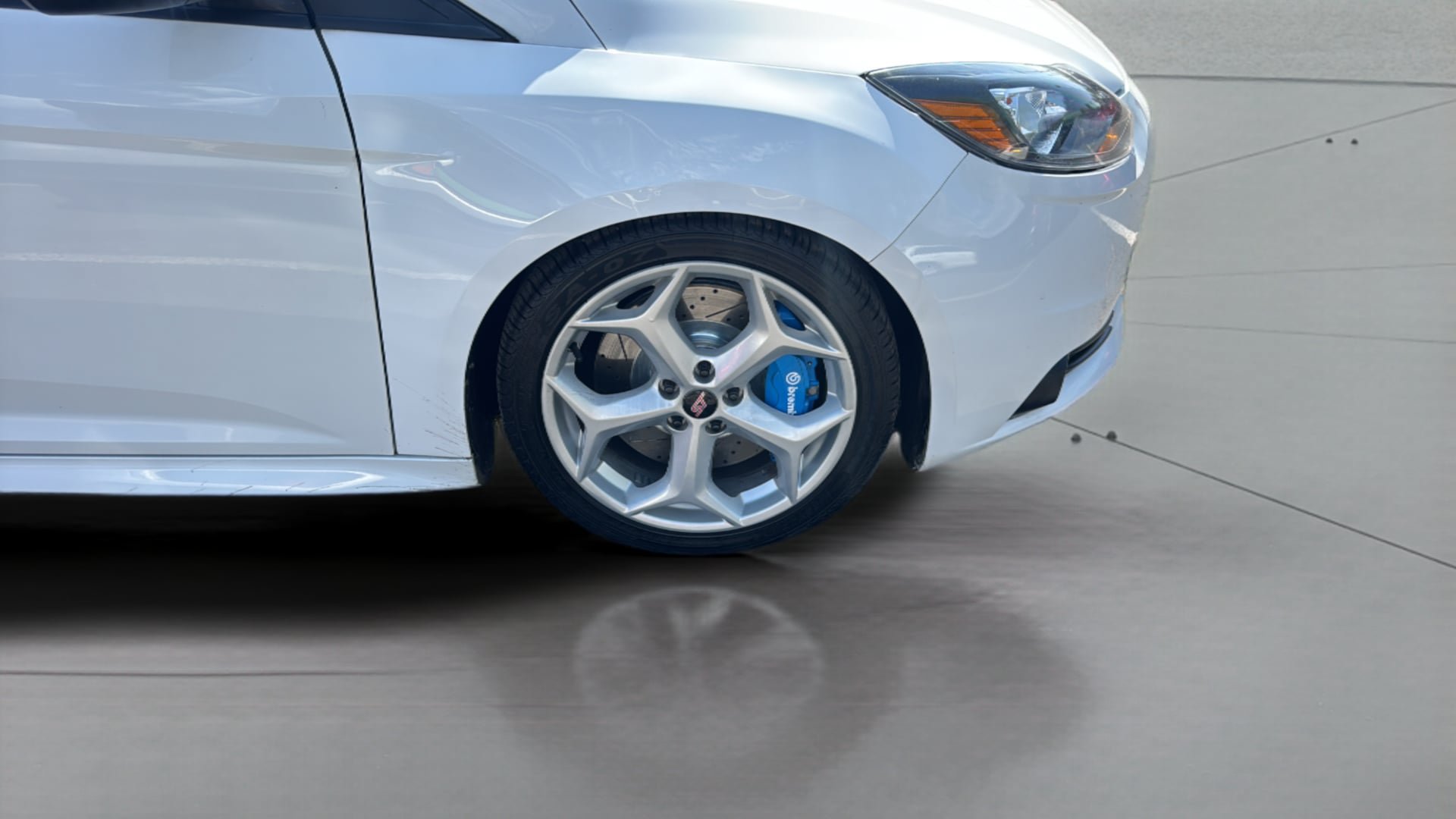 Used 2013 Ford Focus ST FWD image 34
