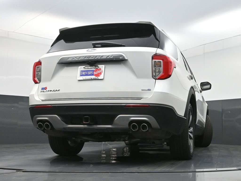 Used 2020 Ford Explorer Platinum w/ Premium Technology Package image 34