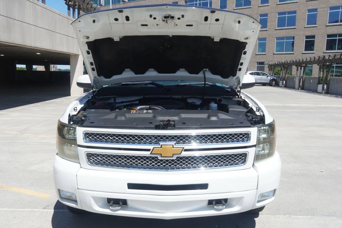 Used 2013 Chevrolet Silverado 1500 LT w/ All-Star Edition AWD/4WD image 35