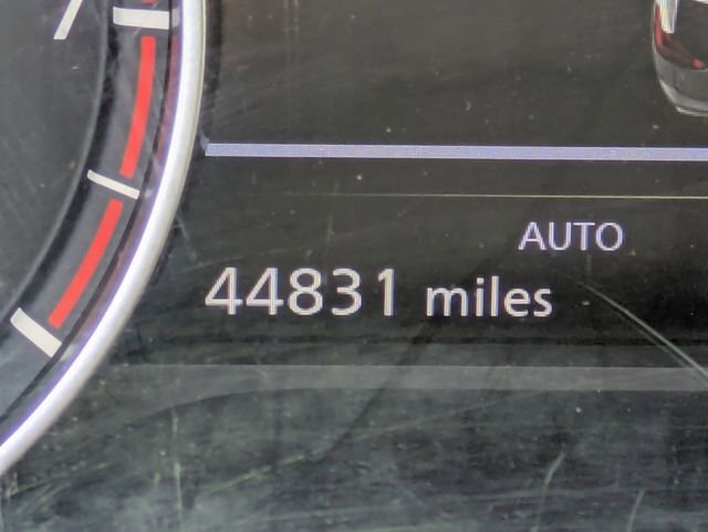 Used 2024 Nissan Rogue SV image 23