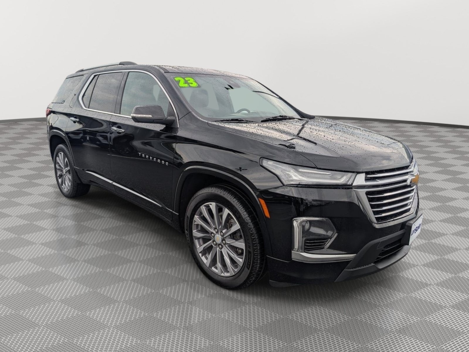 Used 2023 Chevrolet Traverse Premier w/ LPO, Floor Liner Package AWD/4WD image 7
