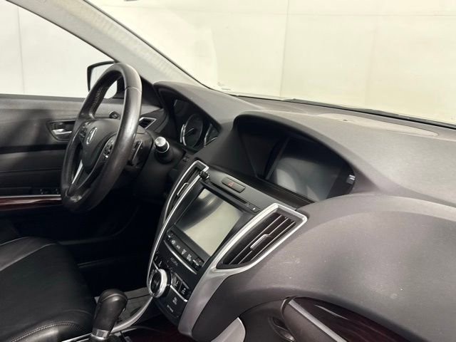 Used 2016 Acura TLX w/ Technology Package FWD image 36