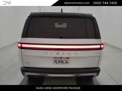 Used 2024 Rivian R1S Adventure AWD/4WD image 5
