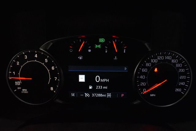 Used 2023 GMC Acadia SLT image 27