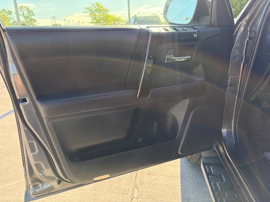 Used 2020 Toyota 4Runner TRD Pro AWD/4WD image 15