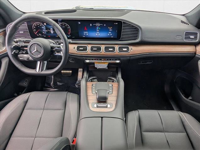 New 2026 Mercedes-Benz GLS 580 4MATIC image 15