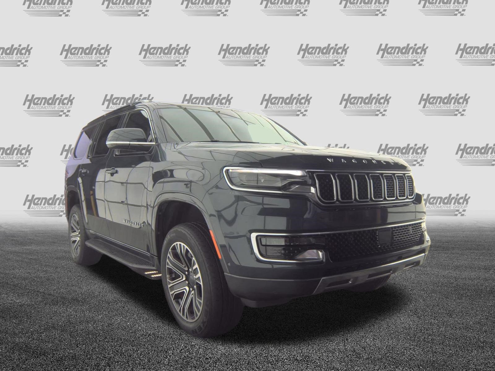 Used 2022 Jeep Wagoneer Series III w/ Flexible Seating Group image 5