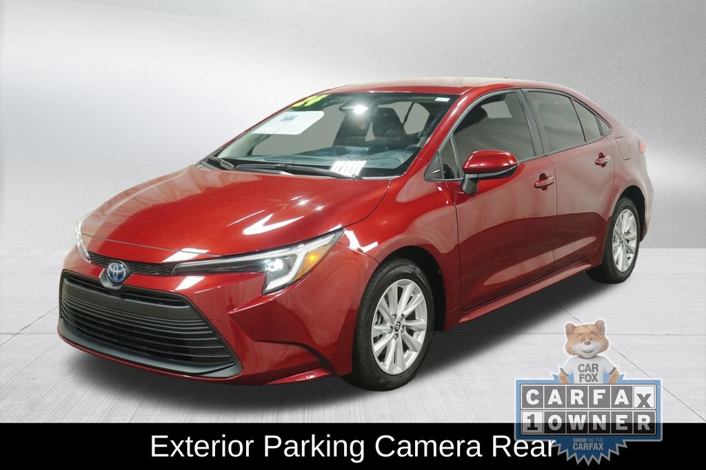 Used 2024 Toyota Corolla LE w/ LE Convenience Package FWD image 9